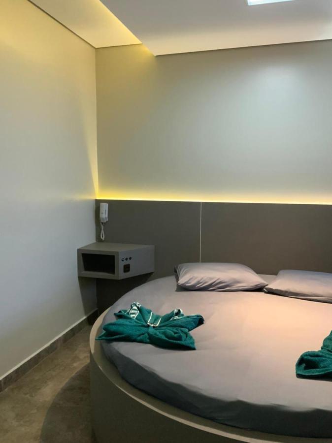 Motel Passione (Adults Only) Pinhais ภายนอก รูปภาพ